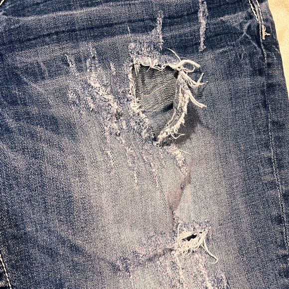 Miss Me Shorts - Picture 9 of 9